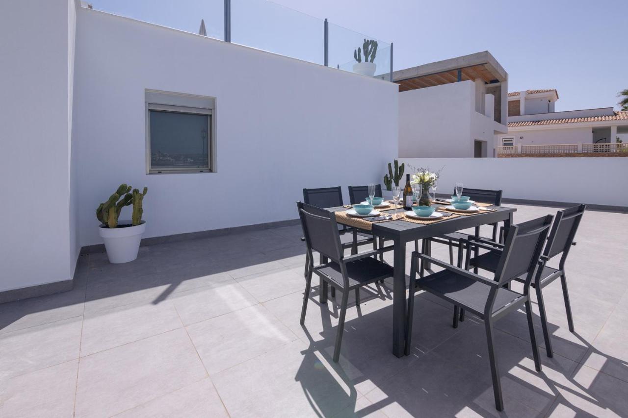 Apartment Family 6 Beachfront Corralejo By Holidays Home Exteriör bild