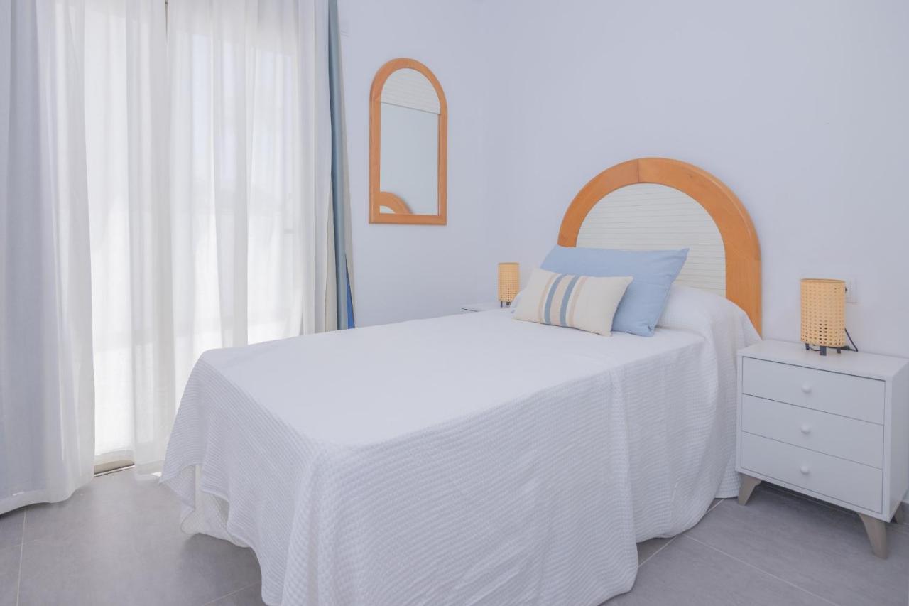 Apartment Family 6 Beachfront Corralejo By Holidays Home Exteriör bild