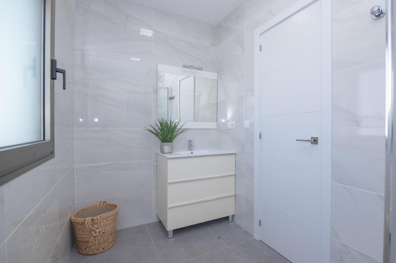 Apartment Family 6 Beachfront Corralejo By Holidays Home Exteriör bild