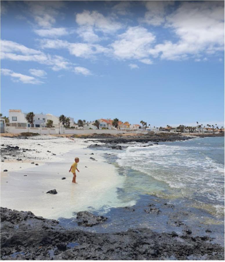 Apartment Family 6 Beachfront Corralejo By Holidays Home Exteriör bild